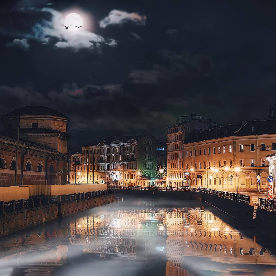 Night in St. Petersburg